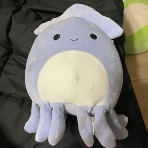 stacy the squid squishamallow
